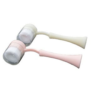 Độc Đáo Lõm Thiết Kế Mềm Mại Tốt Nylon Tóc Tàn Phạm-Miễn Phí Mặt Lỗ Chân Lông Làm Sạch Bàn Chải Tổng Hợp Lông Bàn Chải Trên Khuôn Mặt Với Bìa - Product Image 6