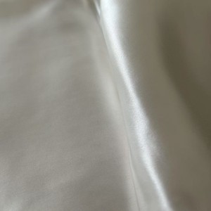 Penjualan terlaris 100% kain sutra murbei kain sutra Satin kain Interweave katun Tencel kain kualitas tinggi minimal pesanan rendah kustom 22mm