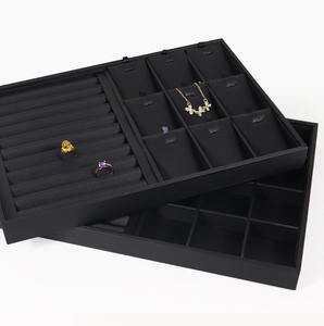 ถาดกล่องใส่เครื่องประดับกำมะหยี่ทรงสี่<span class=keywords><strong>เหลี่ยม</strong></span>ทันสมัยถาดโชว์<span class=keywords><strong>รถ</strong></span>ยนต์สำหรับจัดเก็บและจัดแสดง - Product Image 3