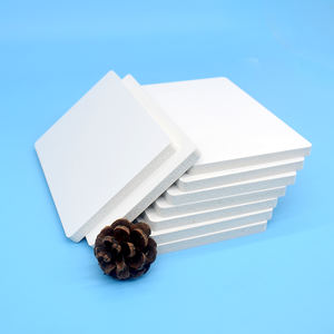 Tableros de Encofrado de PVC Verde Moderno, Superficie Lisa, Reutilizables, Alta Resistencia, 15mm 18mm, 1220X2440mm, para Losas y Vigas - Product Image 1