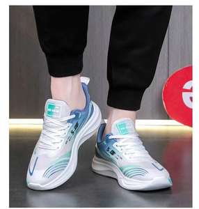 Chaussures de sport décontractées pour hommes et femmes, respirantes, en maille, à lacets, à enfiler, pour la course à pied, confortables, antidérapantes, pour l'extérieur - Product Image 1