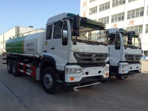 รถบรรทุกน้ำ HOWO 6x4 ขนาด 20,000 ลิตร สำหรับการเกษตรและจัดสวน - Product Image 2