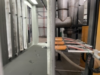 Ligne de peinture en poudre automatique à haute efficacité, installation de peinture par pulvérisation pour profilés en aluminium