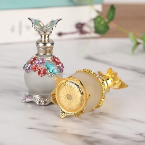 Botella de Perfume de Aleación Metálica Patentada de 15 ml, Botella de Vidrio Vacía para Aceites Esenciales, Perfume, Attar, Decoración del Hogar 81107 <span class=keywords><strong>S</strong></span> - Product Image 5