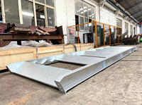 Escalier d'évacuation extérieur robuste et durable de style industriel en métal avec installation DIY