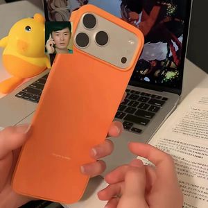 เคสโทรศัพท์พร้อมคีย์บอร์ดบลูทูธแบบชาร์จได้สำหรับ iPhone, รูปแบบ QWERTY เต็มรูปแบบ และดีไซน์แม่เหล็ก ป้องกันการกระแทก - Product Image 4
