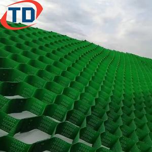 Stabilisateurs de <span class=keywords><strong>gravier</strong></span> en géocellules HDPE à <span class=keywords><strong>prix</strong></span> d'usine, géocellules en plastique en nid d'abeille - Product Image 1