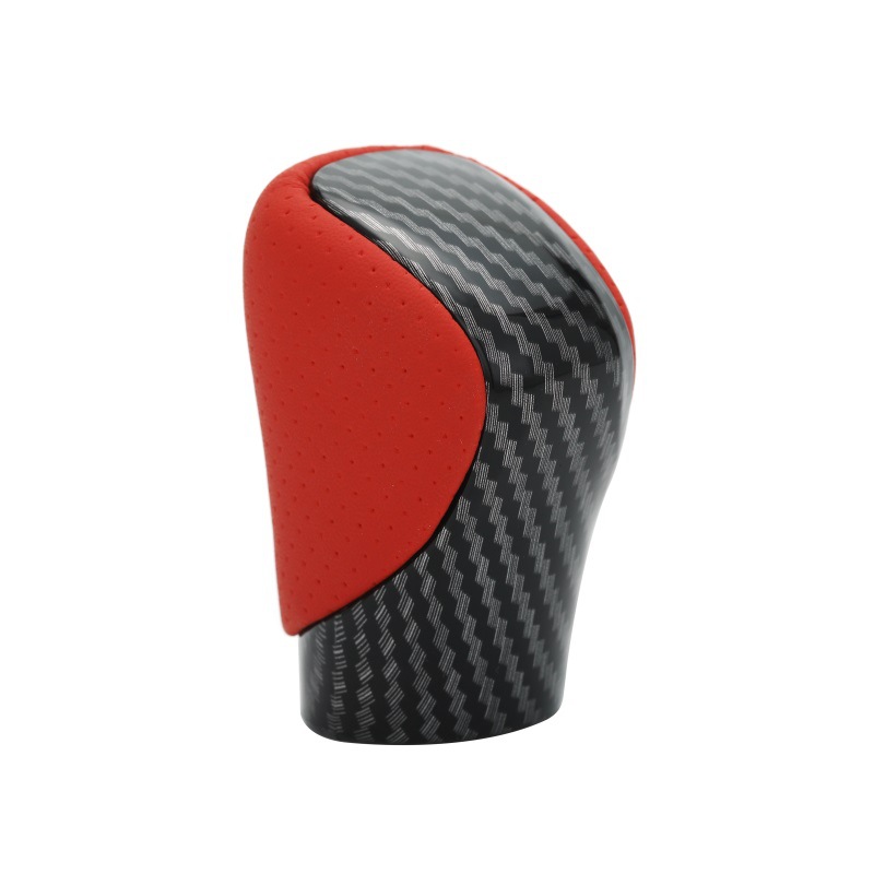 Capuchon rouge en fibre de carbone perforé
