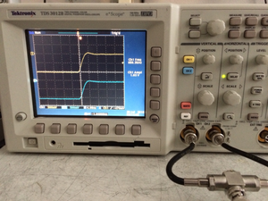 Osciloscopio Digital Tektronix Tds 3012b Calibrado con Muy Bajas Horas de Uso, 100mhz - Product Image 5