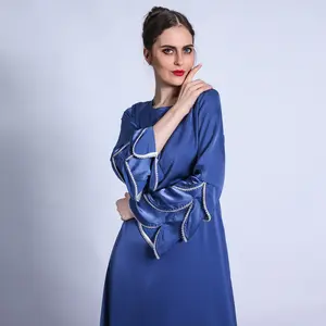 Yibaoli 제조업체 고품질 터키 드레스 새틴 실크 두바이 아바야 2023 이슬람 여성을위한 고급