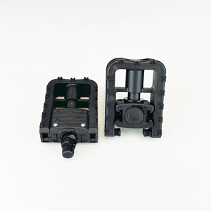 Pédales peu encombrantes pour vélo pliant placées dans le coffre de la voiture Allées étroites Pédale pliable en nylon pliable pour vélo - Product Image 6