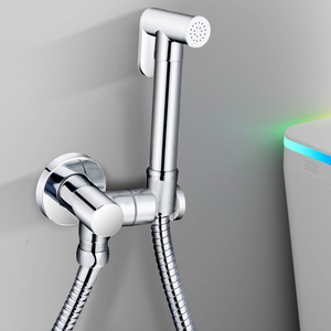 วาล์วอาบน้ำมุมสุขภัณฑ์ในห้องน้ำโรงแรมมีสวิตช์ปิดและที่วางฝักบัวมือ - Product Image 3