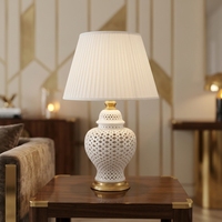 Lampe de table décorative artisanale légère en céramique blanche de Jingdezhen, style Art Déco, base en forme de pot à gingembre, marque Ruxi