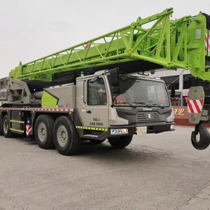Grue hydraulique mobile Zoomlion 80T d'occasion, groupe motopropulseur bien entretenu, engin de construction à haute stabilité - Product Image 1
