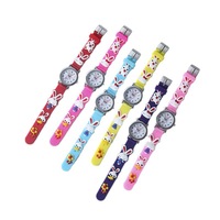 Nouvelle montre lumineuse pour enfants, cadeau de la Fête des Enfants, pour garçons, filles, étudiants, montre à quartz en acrylique avec dessin animé, promotionnelle, pour le commerce extérieur