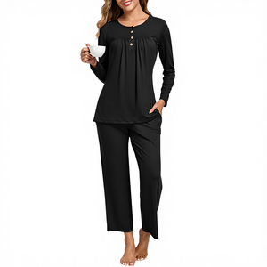 Ensemble de pyjama deux pièces en coton doux et élastique pour femme, idéal pour l'hiver, avec manches longues et poches, pour la maison - Product Image 4