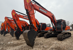 Excavadora Doosan DX300LC-9C usada en buen estado, original, fabricada en Corea. Excavadoras Doosan DX225 DX300LC-7 usadas en stock para la venta. - Product Image 3
