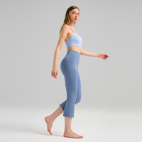 Celana Yoga Wanita Model Flare Setengah Betis, Pinggang Tinggi, Mengangkat Bokong, Bahan Stretch 4 Arah, Bernapas, Cepat Kering, Legging Olahraga, Pilates, Gym