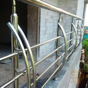 Stainless Dilapisi Emas Pegangan Tangan Warna Stainless Steel Tubular Pegangan untuk Tangga 304 Stainless Steel Penjaga Rel