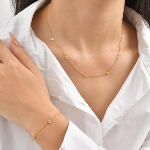 Bijoux de mode plaqués or 18 carats, collier à maillons géométriques tendance, ensemble de bijoux en acier inoxydable - Product Image 6