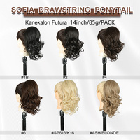 Julianna Kanekalon Vente en gros Futura Court Sofia Naturel Vague Bouclée Postiches Synthétiques Cordon Queue de Cheval Extensions de Cheveux