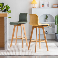 Chaise de bar rotative pivotante en bois massif Tabouret de bar ménager créatif en cuir pour magasin de thé du Nord Design moderne Réception