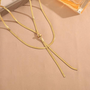 Collana di Gioielli a Strati in Acciaio Inossidabile - Catena Super Lunga a Osso di Serpente Placcata Oro 18K per Maglioni - Product Image 2