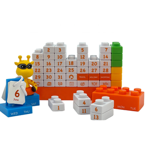 Fast Delivery Hot Selling New Arrival Monthly Plastic Small Desk Top Calendar for Corporate Advertising Gift Logo