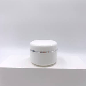 กระปุกพลาสติก PP ขนาด 30 มล. 50 มล. สีขาวขอบเงิน พกพาสะดวก สำหรับใส่โลชั่น ครีมบำรุงผิว ขายดี - Product Image 2