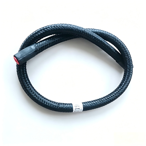 Tuyau de carburant compatible Liugong 66C3719 pour pelle et chargeuse sur pneus – Pièces de machines de construction directement de l'usine - Product Image 1