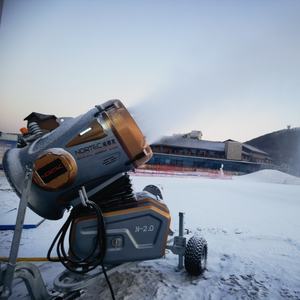 Production artificielle professionnelle <span class=keywords><strong>de</strong></span> machine <span class=keywords><strong>de</strong></span> neige 30-120 mètres cubes/heure - Product Image 2