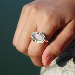 Anello vintage boho in pietra bicolore per donna, gioielli eleganti e alla moda - Product Image 3