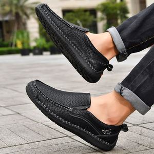 New Fashion Men Leather Shoes Lightweight Breathable and Durable Big Sizes and Handmade Stitching Casual Shoes Loafers - Product Image 3