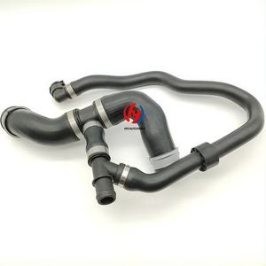 Manguera de refrigerante de radiador de piezas de motor automático para <span class=keywords><strong>mercedes</strong></span>-benz C180 E200 <span class=keywords><strong>C250</strong></span> E250 OEM A2045019682 A2045018282 - Product Image 2