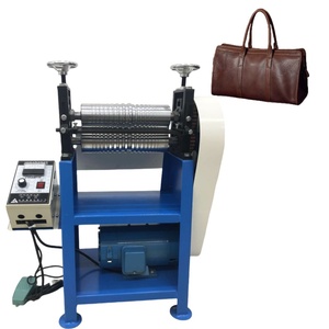 Máquina de laminación de cuero con presión cilíndrica y cinta ajustable de velocidad dinámica para tirar de correas de hombro - Product Image 1