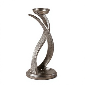 Porte-bougie en métal torsadé argenté, texture moulée, décoration pour centre de table, vente en gros - Product Image 1