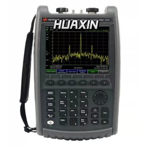 Analyseur de spectre micro-ondes portable Keysight N9960A FieldFox, 32 GHz - Product Image 1