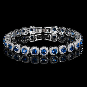 Customized Fashionable Retro <b>Red</b> Sapphire Light Luxury Full Diamond Charm Gold-plated <b>Bracelet</b> for Women Wholesale - Product Image 6