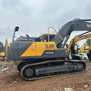 Pelle sur chenilles Volvo EC240 d'occasion modèle 2020 en bon état composant de noyau de moteur Isuzu d'occasion seau de 1,2 mÂ ³ 24 tonnes - Product Image 1