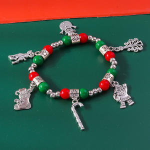 Conjunto <span class=keywords><strong>de</strong></span> <span class=keywords><strong>pulsera</strong></span> con cuentas <span class=keywords><strong>de</strong></span> Navidad Copo <span class=keywords><strong>de</strong></span> nieve Jingle Bell Charm Bracelet Traje <span class=keywords><strong>de</strong></span> vacaciones <span class=keywords><strong>de</strong></span> Navidad <span class=keywords><strong>Pulsera</strong></span> elástica con cuentas para regalos <span class=keywords><strong>de</strong></span> mujer - Product Image 2