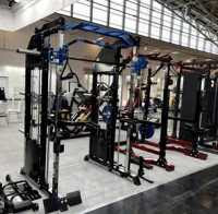 Support d'entraînement musculaire multifonctionnel Appareil d'entraînement complet du corps-Équipement de gymnastique en acier robuste pour usage commercial et gymnastique à domicile