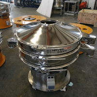 Machine de tamisage de poudre de paprika en acier inoxydable 304 de 1500 kg/h avec convoyeur à vide