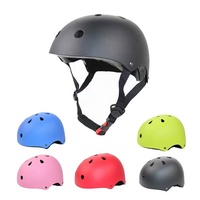 Casques de sport populaires, coque ABS noire, EPS, skateboard, vélo, roller, scooter, escalade, durables, légers, haute vitesse