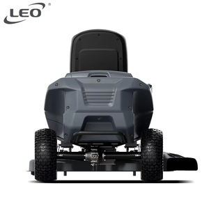 Cortadora de Césped Industrial Inalámbrica de Litio con Asiento, Cuchilla Recta, Caja Recolectora de 160L, Tractor a Batería de 80V LRM42LI - Product Image 4