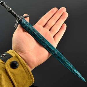 <span class=keywords><strong>Elden</strong></span> <span class=keywords><strong>Ring</strong></span> Holy Moonlight Greatsword, caja de regalo de réplica de aleación de Zinc de Metal completo, juego de decoración de escritorio coleccionable, periférico - Product Image 6
