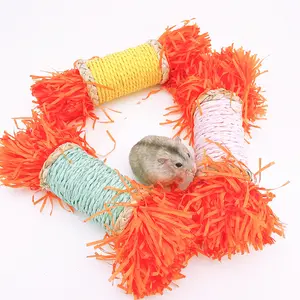 도매 새 햄스터 토끼 씹는 애완 동물 치아 연삭 장난감 종이 튜브 간식 씹는 장난감 치아 연삭 장난감