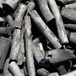 Carbón Vegetal de Khaya y Carbón Vegetal de Café de Calidad Hecho en Vietnam - Product Image 1