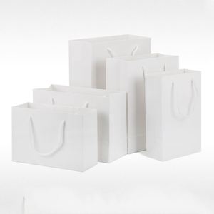 Bolsa de Cartón Blanca Personalizada con Asas, MOQ Bajo, Diseño Impreso Ecológico para Venta Minorista Diaria y Embalaje Exterior de Alimentos - Product Image 4
