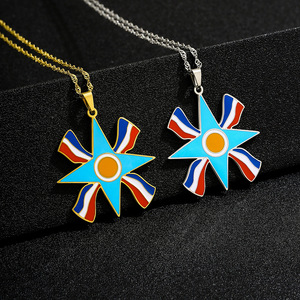 Collana con Ciondolo Simbolo Ashur in Acciaio Inossidabile, Catena a Corda con Diamanti Vintage, Design Assiro Color Oro per Uomini e Donne, Gioielli Etnici - Product Image 2