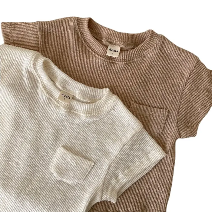 Logo personnalisé été côtelé marron blanc 100% coton à manches courtes enfants garçon t-shirt avec poche enfant en bas âge fille belle t-shirt